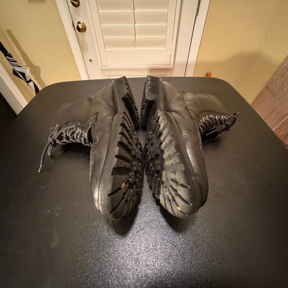 Bergdorf Goodman Eur 41 black leather laceup boot made in italy main image 11